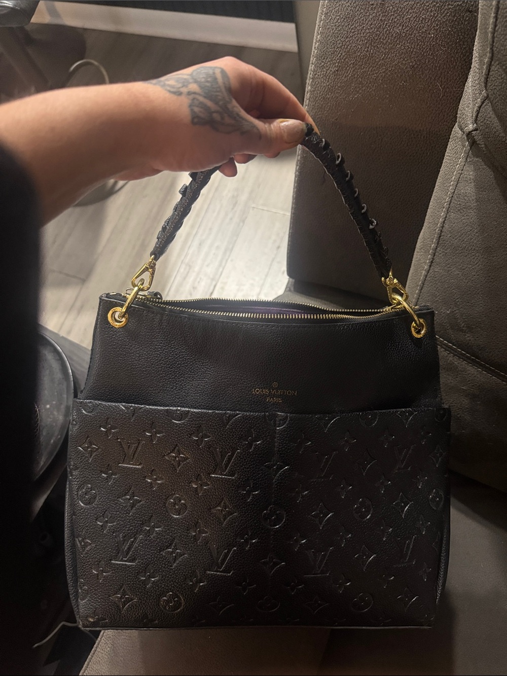 Louis Vuitton fashion bag Black Embossed Monogram Shoulder Bag w/ Gold Hardware - Picture 4 of 9